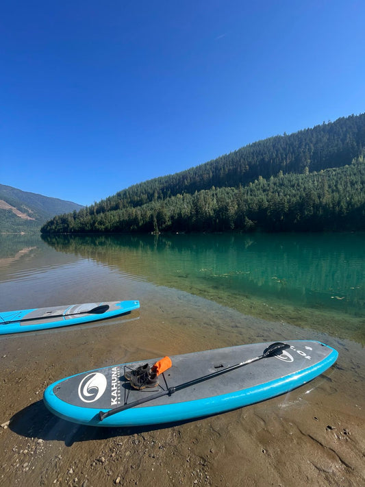 Single-Person Inflatable Kayak – Ultra-Light Portable PVC Kayak with Paddle for Fishing, Lakes & Outdoor Adventures